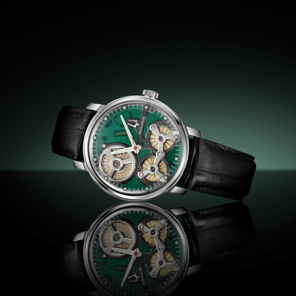Spaceview 2020 43.5mm - Green on Black Leather Strap