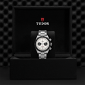 Black Bay Chrono 41mm - Opaline on 3-Link Bracelet