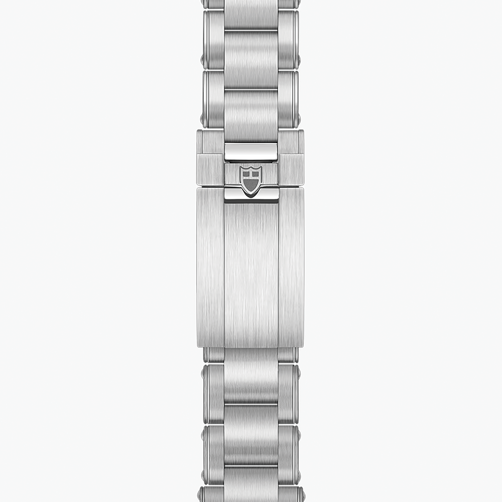 Black Bay 54 37mm - Black on Bracelet