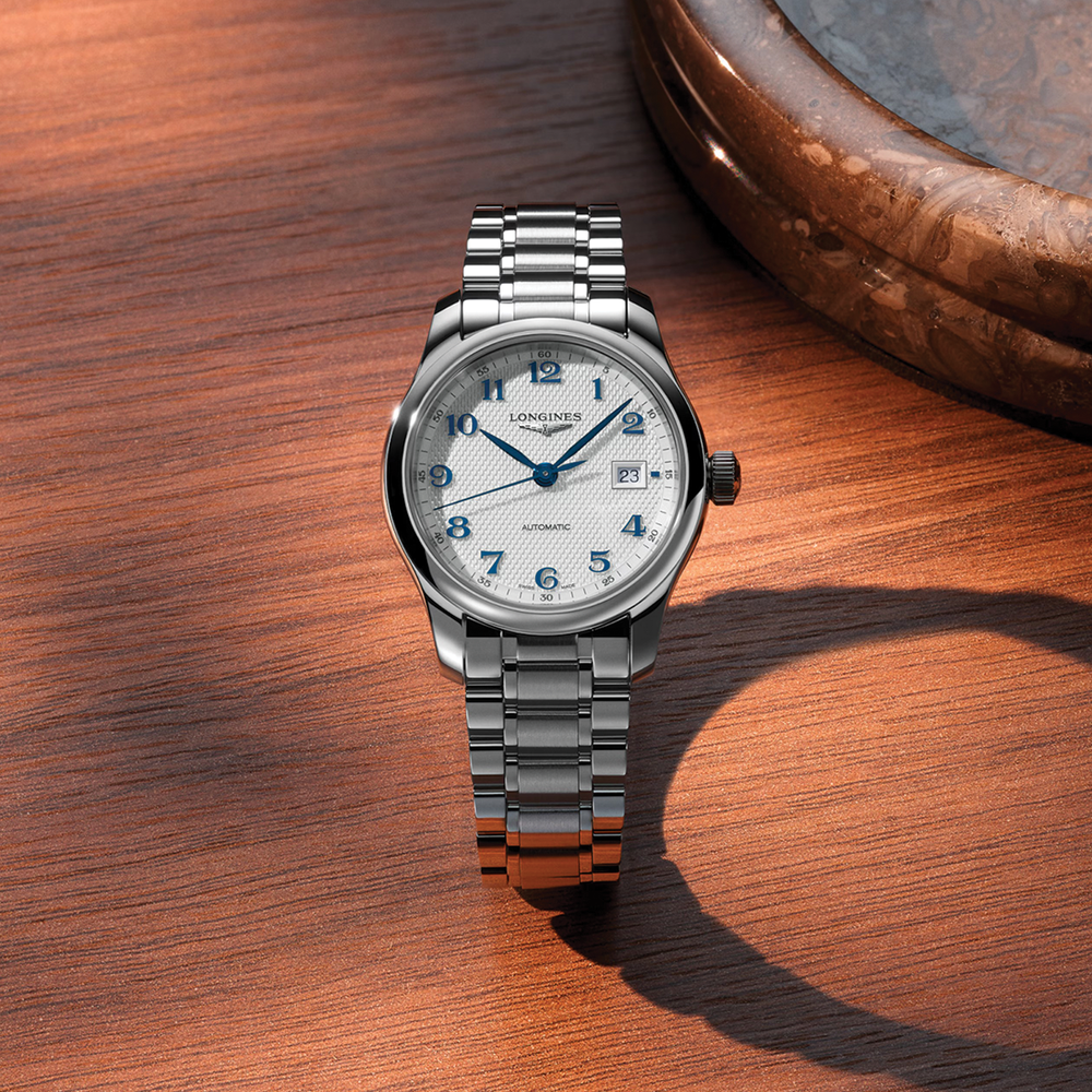 Master Automatic 30mm - Silver on Bracelet