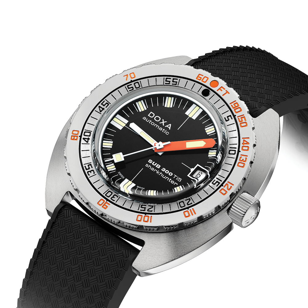 SUB 300 Ti5 42.5mm - Black on Rubber Strap