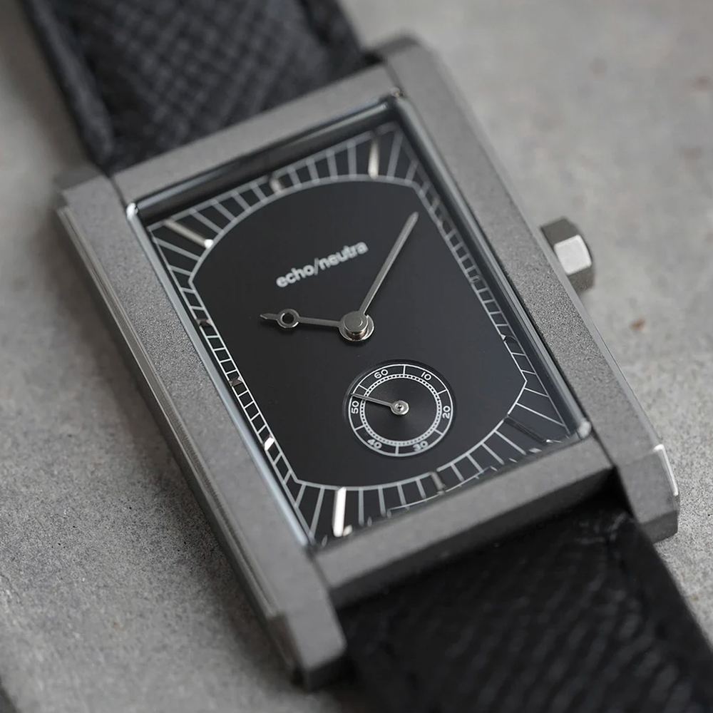 Rivanera Small Seconds 40mm - Black on Rubber Strap w/ Additional Strap