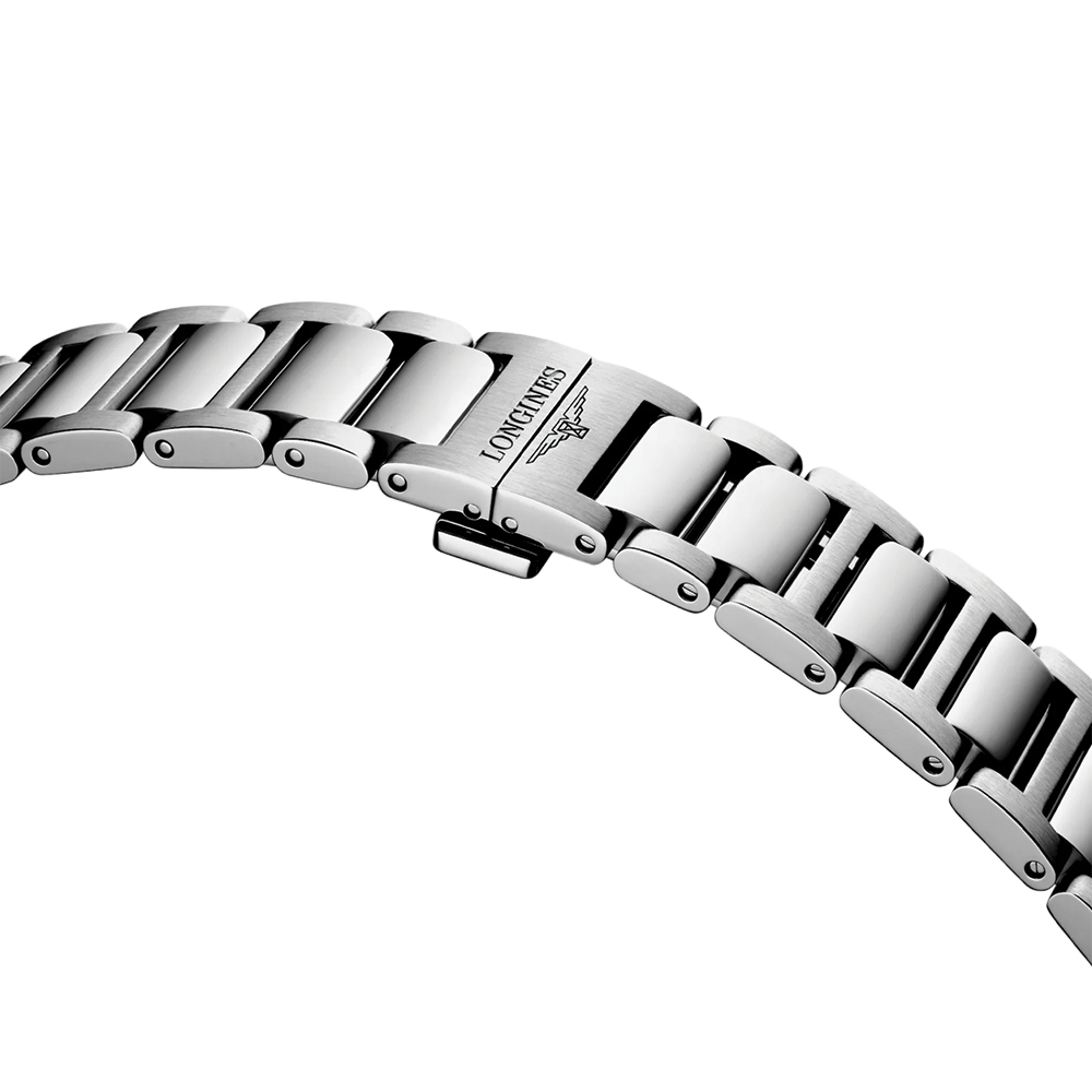 Conquest Quartz 38mm - Green on Bracelet