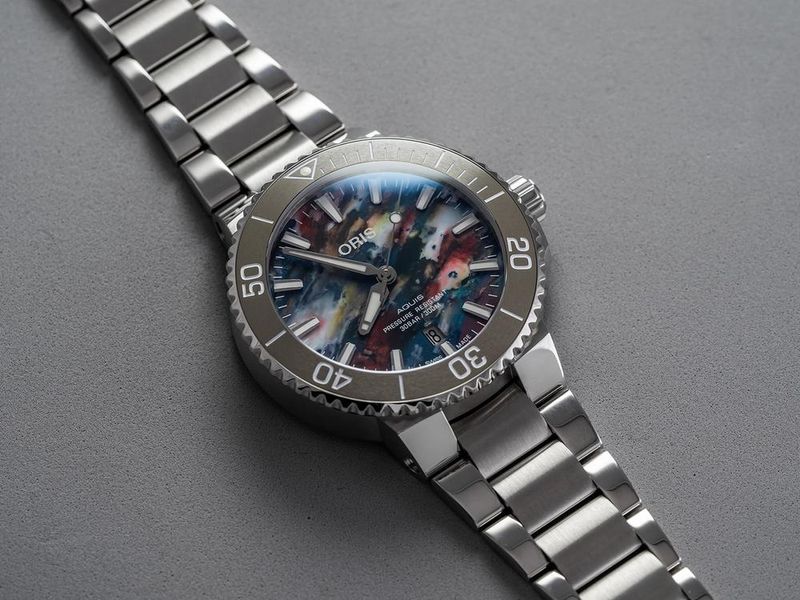 Oris aquis date upcycle Clearance