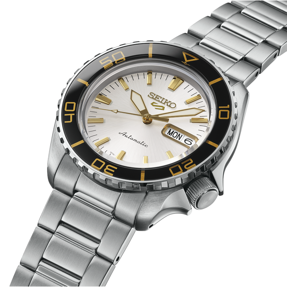 HDB004 5 Sports SKX Series 42.5mm - Silver on Bracelet