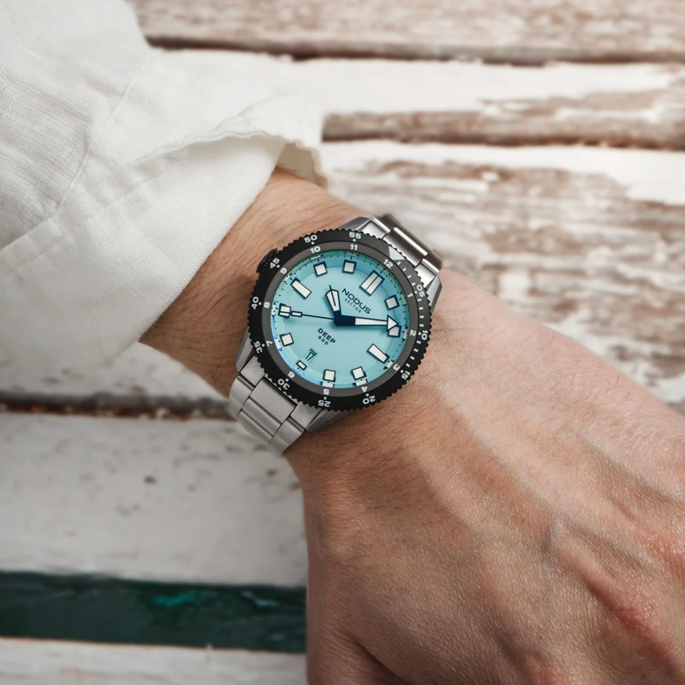 Sector Deep Sky Destro 38mm - Blue on Bracelet