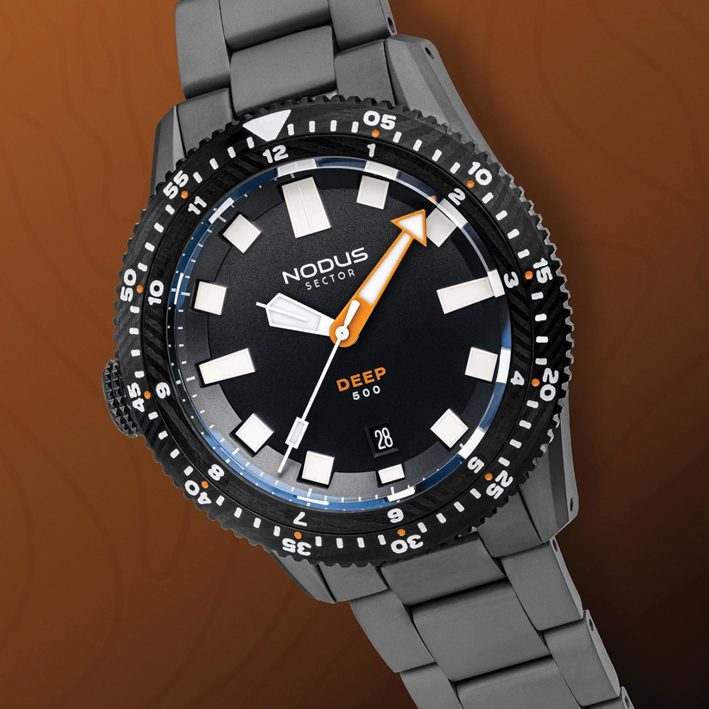 Sector Deep Damascus DLC 38mm - Grey on Bracelet