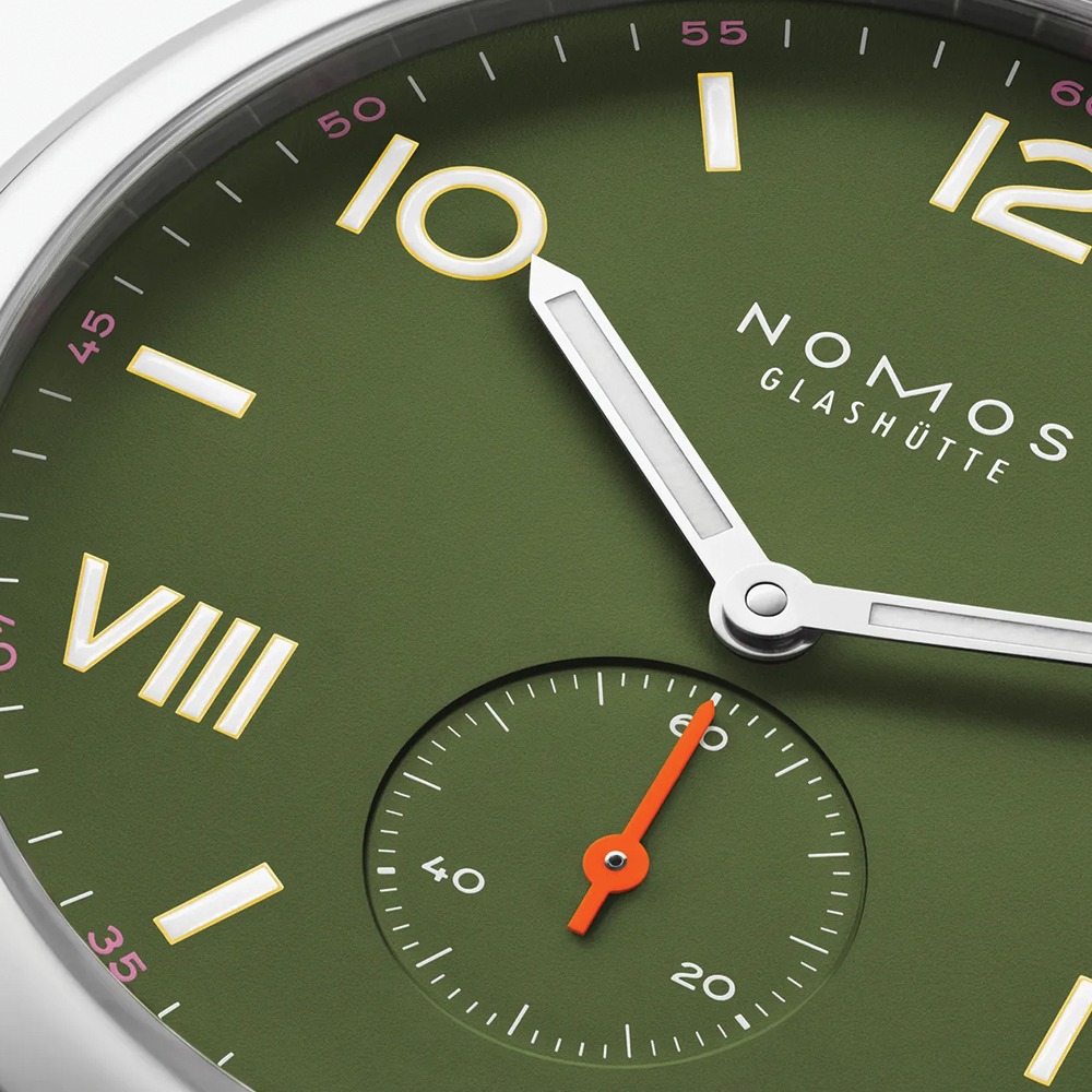 Club Campus Glass Back 38.5mm - Olive on Leather Strap