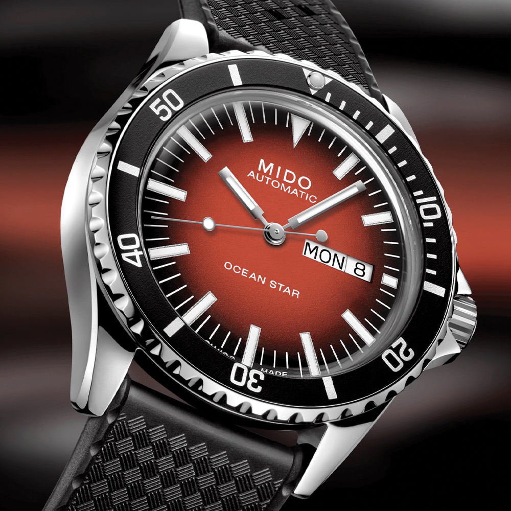 Ocean Star Tribute 40.5mm - Red on Rubber Strap