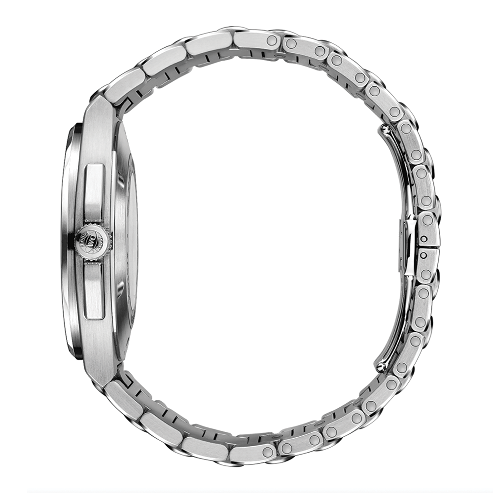 Ingenieur Automatic 40mm - Black on Bracelet