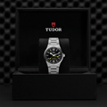 Northflag Manufacture 40mm - Black on Bracelet