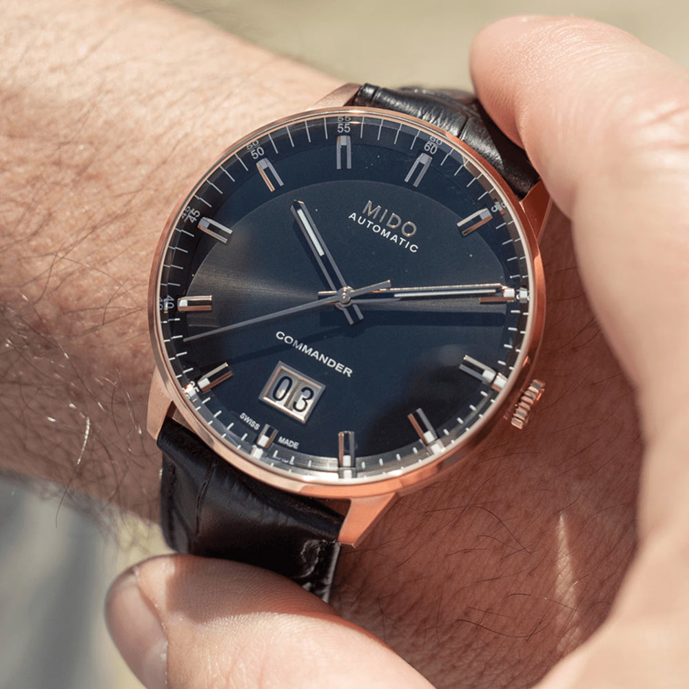 Commander Big Date 42mm - Black on Leather Strap