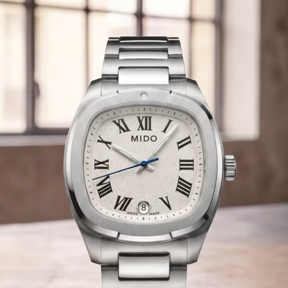 Multifort TV Quartz 28mm - Ivory on Bracelet