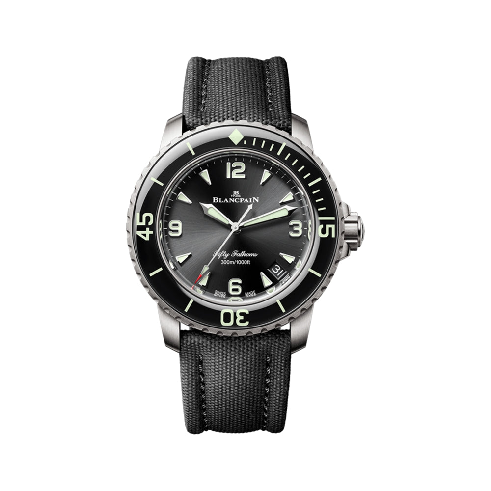 Fifty Fathoms Automatique Titanium 42.3mm - Black on Sail-canvas Strap