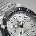 Black Bay 68 43mm - Silver, Black Bezel on Bracelet