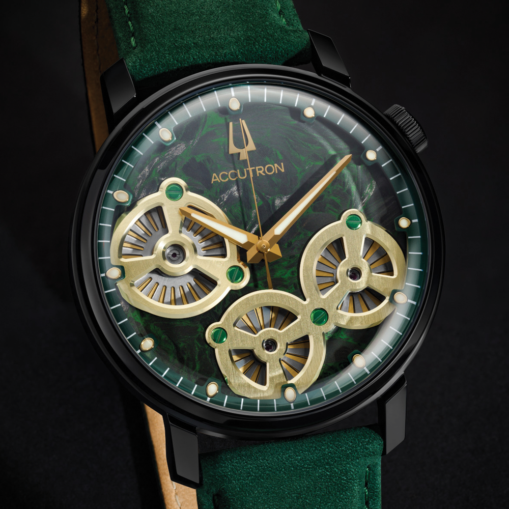 Spaceview Evolution 43.5mm - Green on Leather Strap