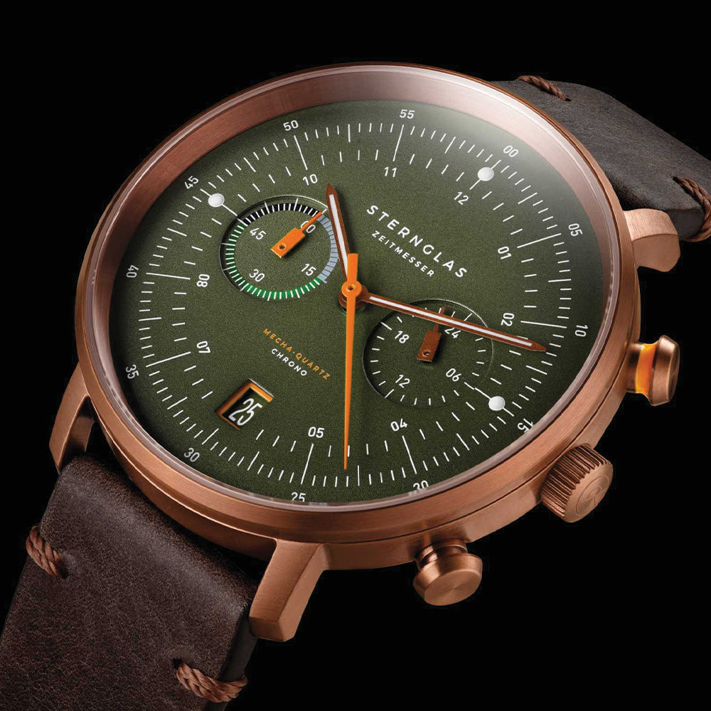 Hamburg Mecha-Quartz Chrono 42mm - Green on Leather Strap