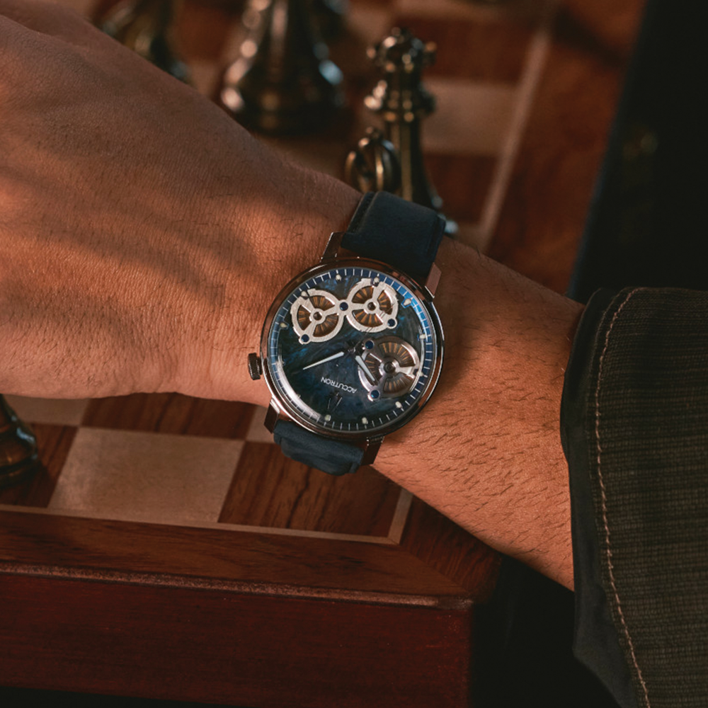 Spaceview Evolution 43.5mm - Blue on Leather Strap