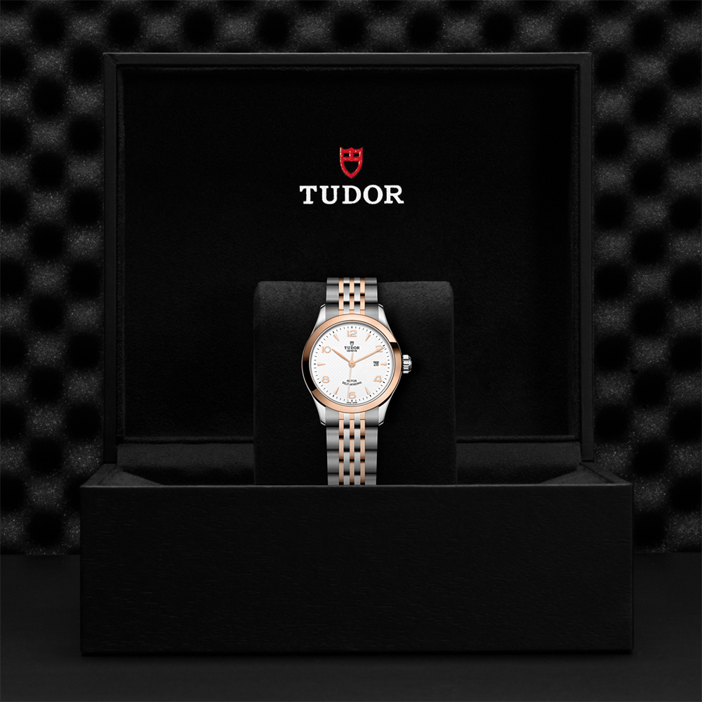1926 Rose Gold Two-Tone 28mm - White on Bracelet