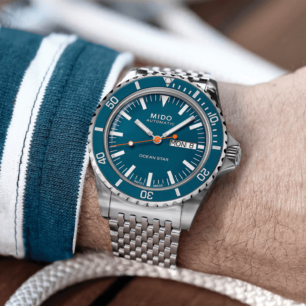 Ocean Star Tribute 40.5mm - Blue on Bracelet w/ Additional Fabric Strap