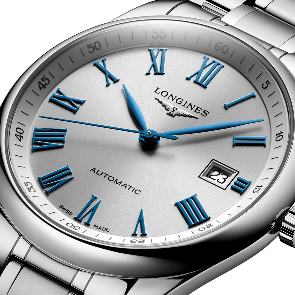 Master Collection 40mm - Silver on Bracelet