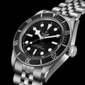 Black Bay 41mm - Black on Bracelet