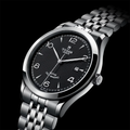 1926 41mm - Black on Bracelet