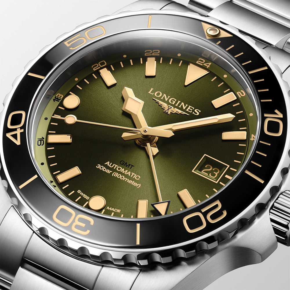 HydroConquest GMT 41mm - Green on Bracelet