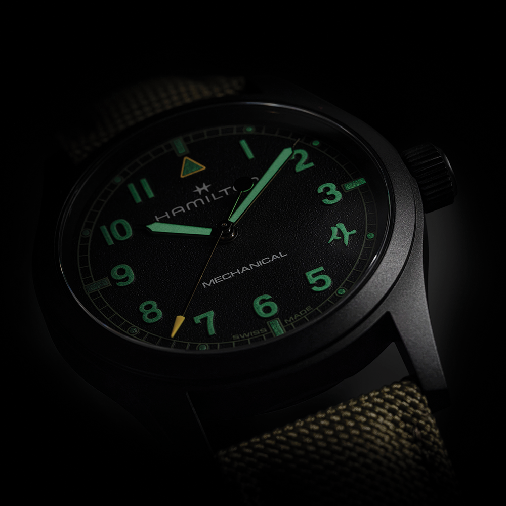 Call of Duty Special Edition Black PVD 38mm - Black on Fabric Strap