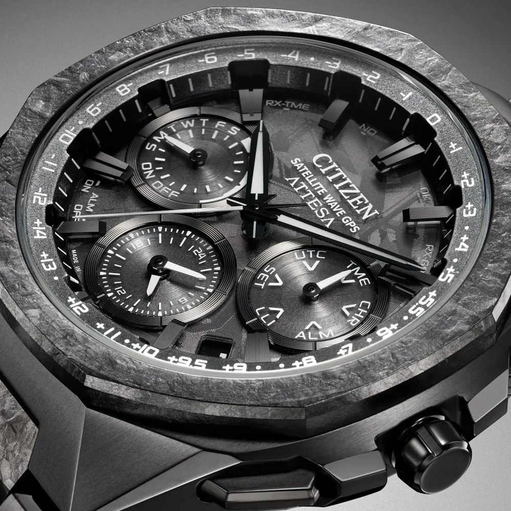 ATTESA Black Super Titanium 43.2mm - Black on Bracelet