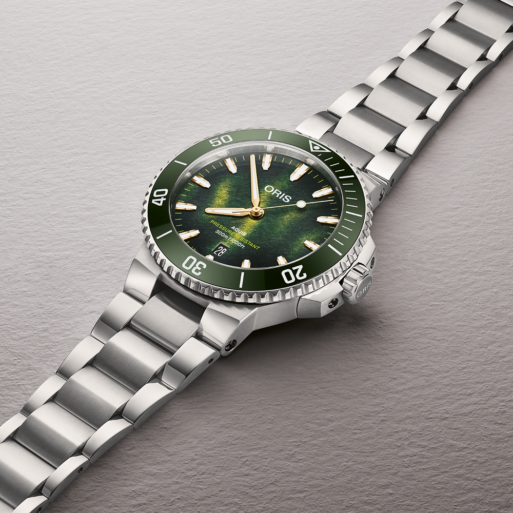 Kelp Forest Limited Edition Aquis 41.5mm - Green on Bracelet