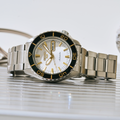 HDB004 5 Sports SKX Series 42.5mm - Silver on Bracelet