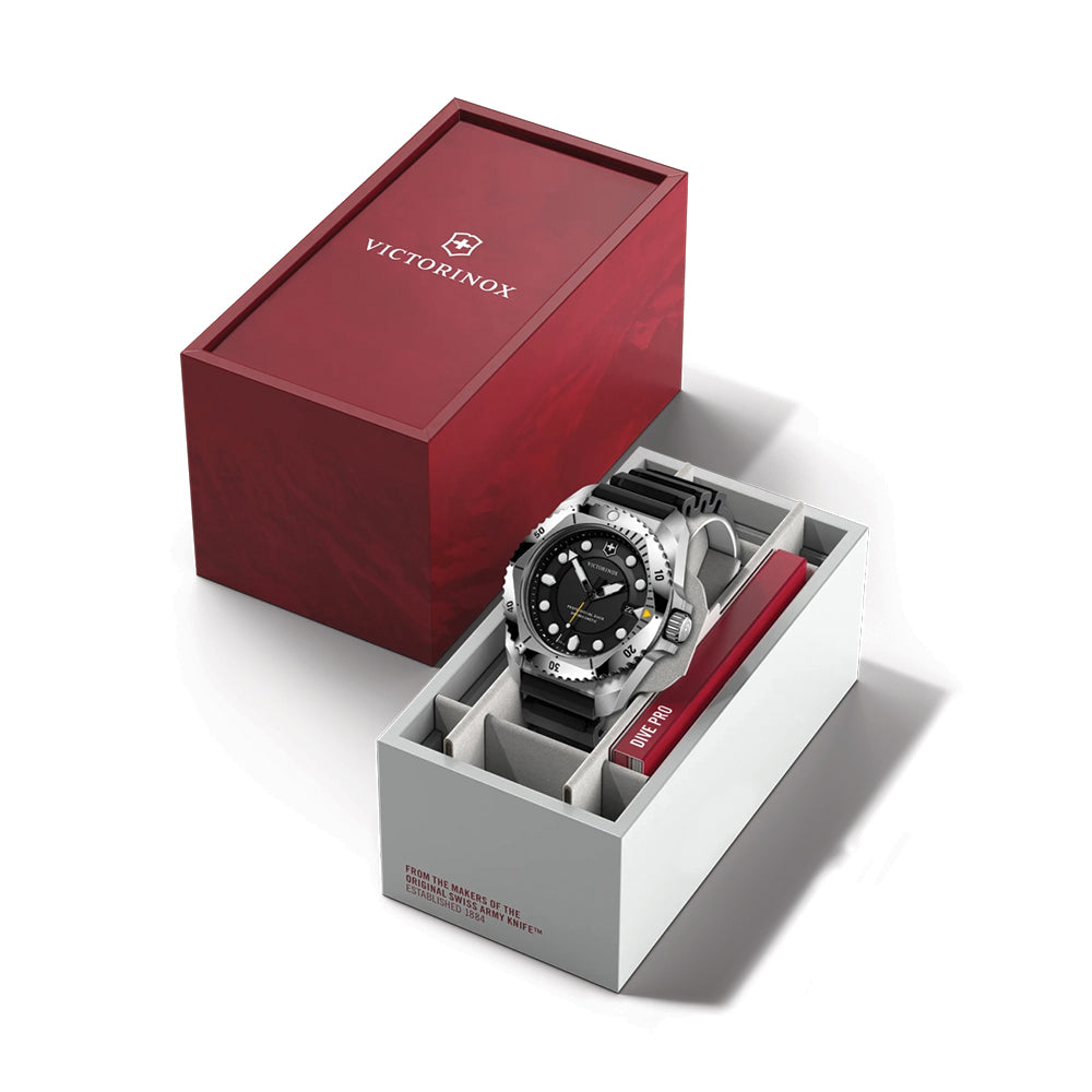 Dive Pro Quartz 43mm - Black on Rubber Strap