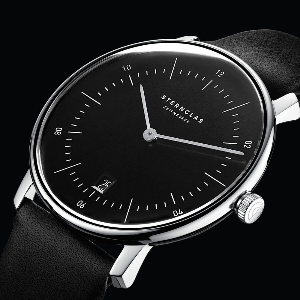 Naos Quartz 38mm - Black on Leather Strap