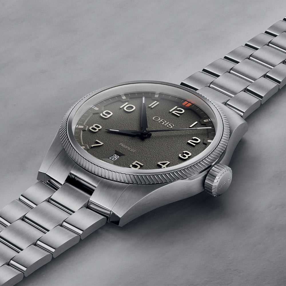 ProPilot Date 41mm - Moss Green on Bracelet