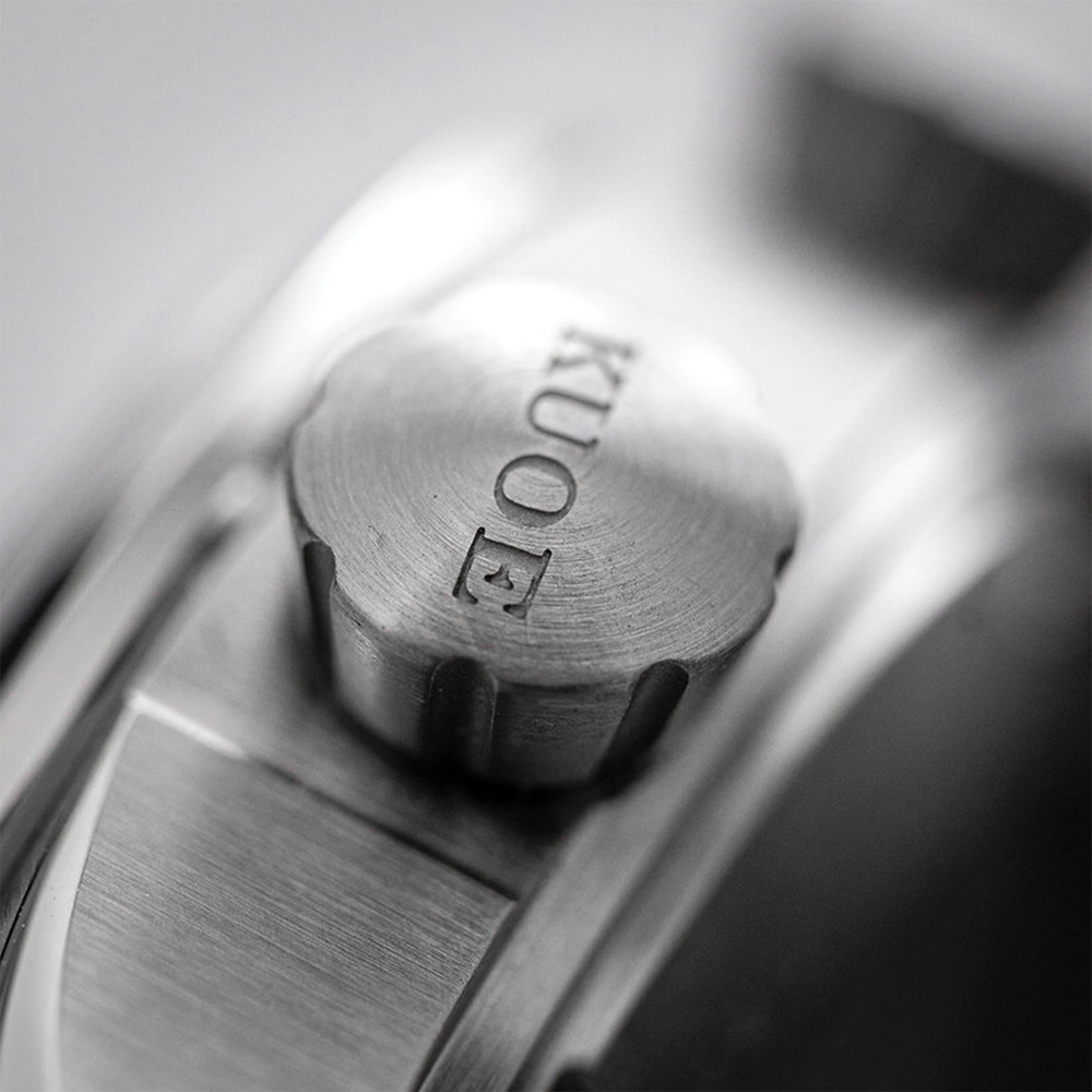 SOMBRERO 38mm - Blue on Flat-Link Bracelet w/ Additional Fabric Strap