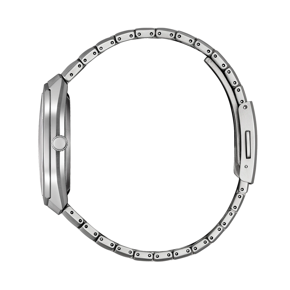 Photon Super Titanium™ Limited Edition 39.6mm - Blue on Bracelet