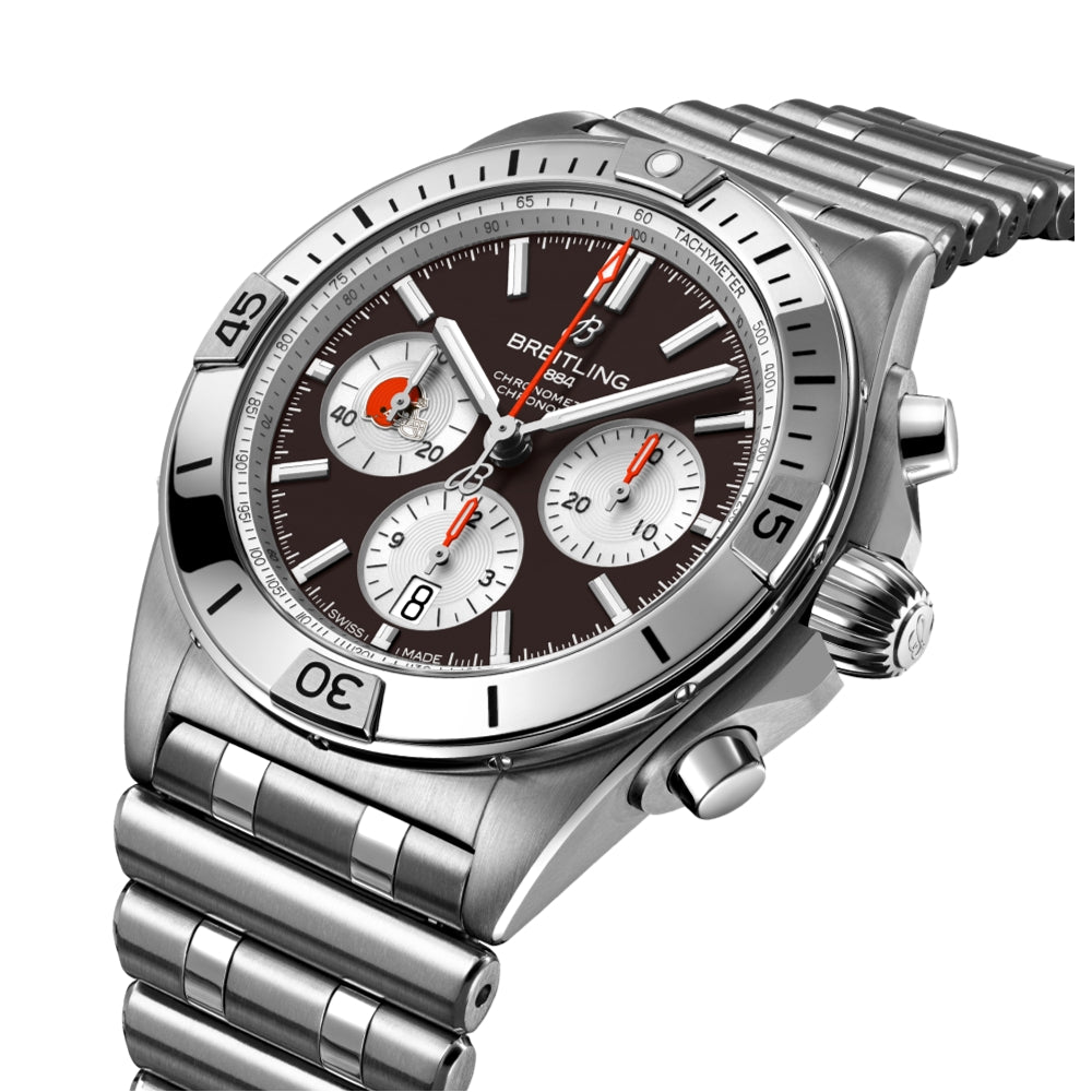 Chronomat B01 NFL Cleveland Browns Limited Edition, 42mm on Bracelet