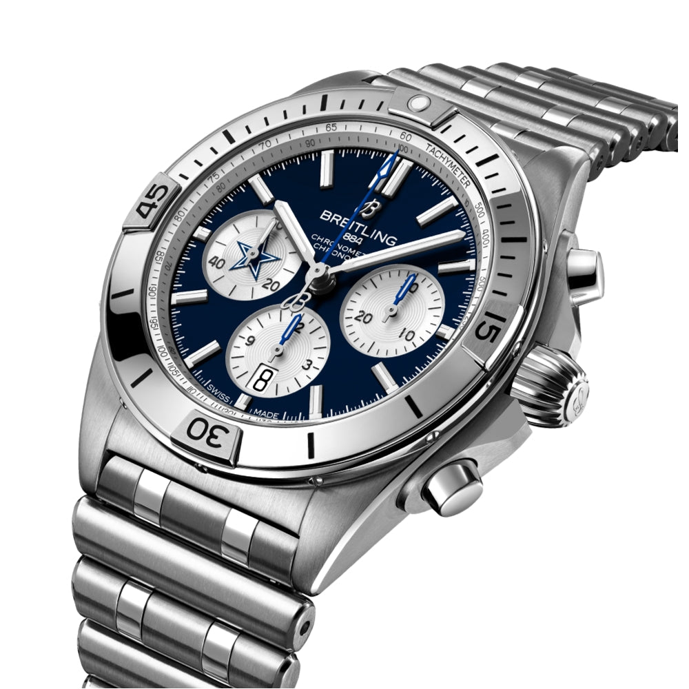 Chronomat B01 NFL Dallas Cowboys Limited Edition, 42mm on Bracelet