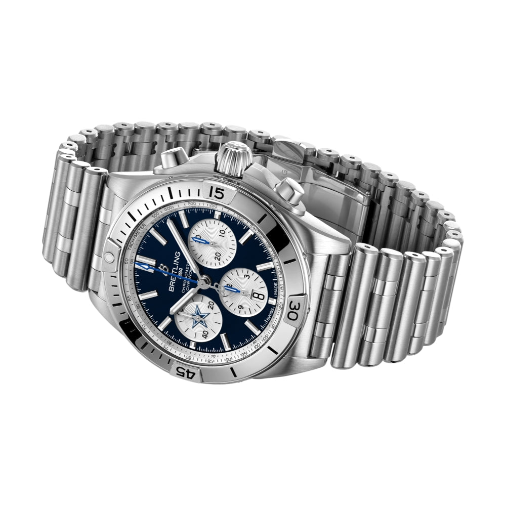 Chronomat B01 NFL Dallas Cowboys Limited Edition, 42mm on Bracelet