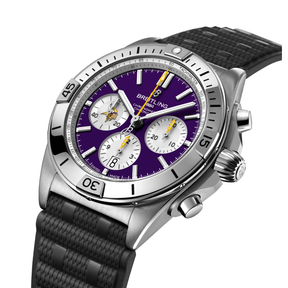 Chronomat B01 NFL Minnesota Vikings Limited Edition, 42mm on Rubber Strap