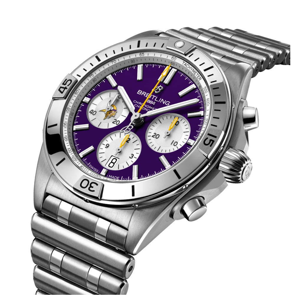 Chronomat B01 NFL Minnesota Vikings Limited Edition, 42mm on Bracelet