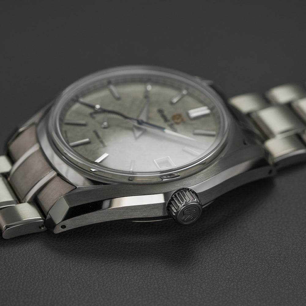 SBGA415 "Winter Taisetsu" Heritage Spring Drive 40mm - Grey