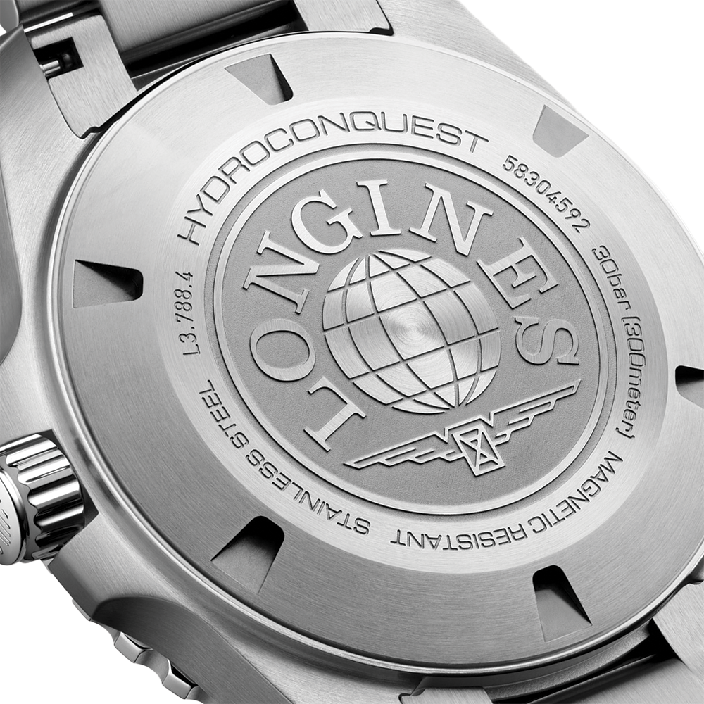 HydroConquest 42mm - Blue on Bracelet