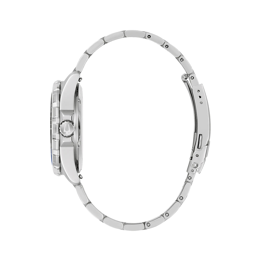 Marine Star Series B 41mm - Blue on Bracelet