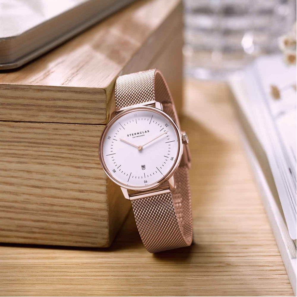 Naos XS Quartz Rose Gold PVD 33mm - White on Bracelet