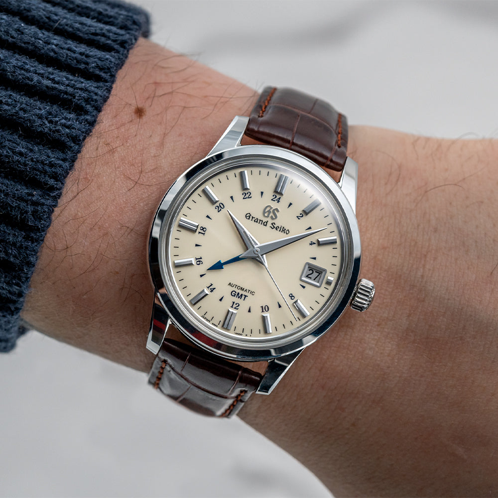 Gmt Automatic Sbgm221 Thickness SBGM221 Elegance Mechanical GMT