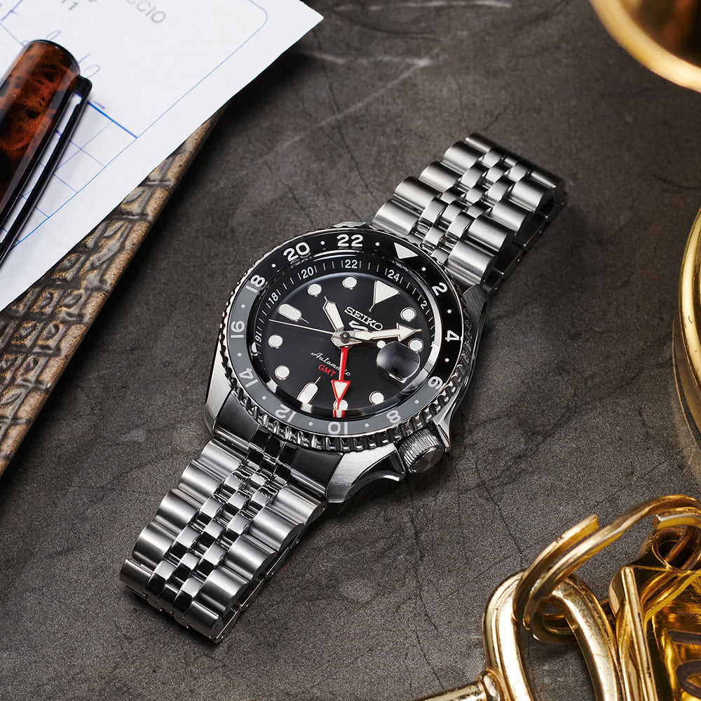 5 Sports GMT Black Dial, 42.5mm SSK001