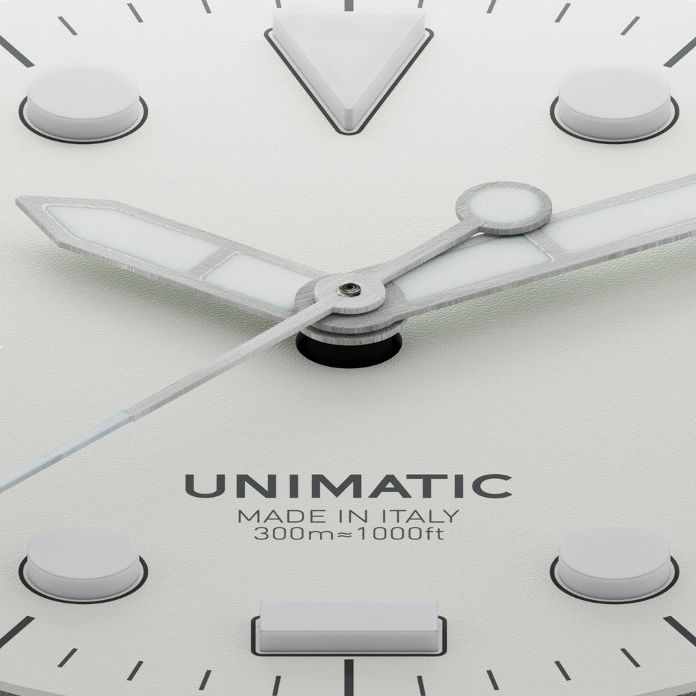 UT5-GO Limited Edition 36mm - White on Leather Strap