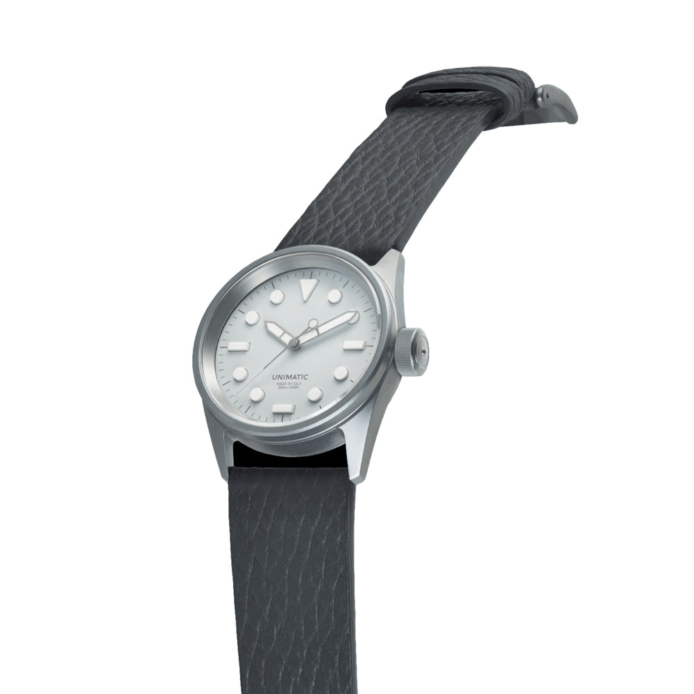 UT5-GO Limited Edition 36mm - White on Leather Strap
